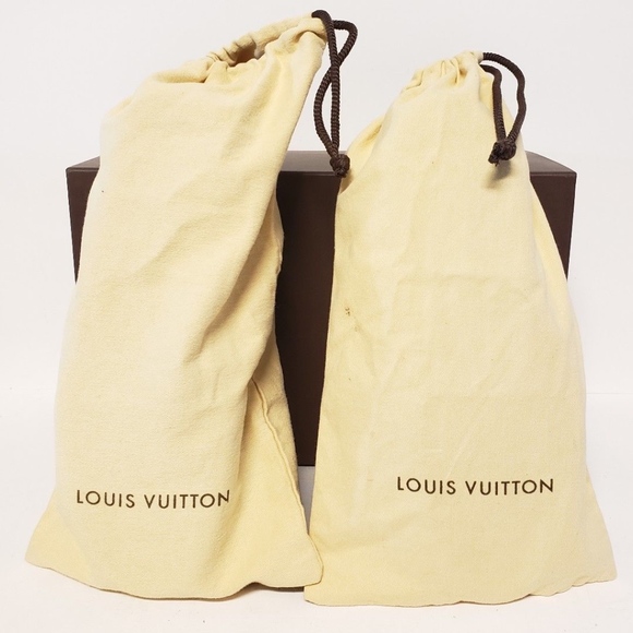 AUTHENTIC Louis Vuitton Paris Cosmos Sneacker - Picture 3 of 8